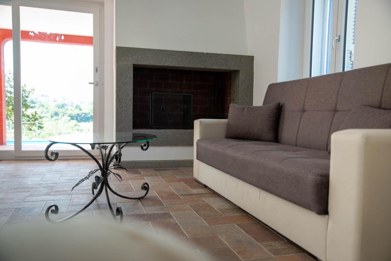 Luxury Villa Arianna Tarano Exteriör bild